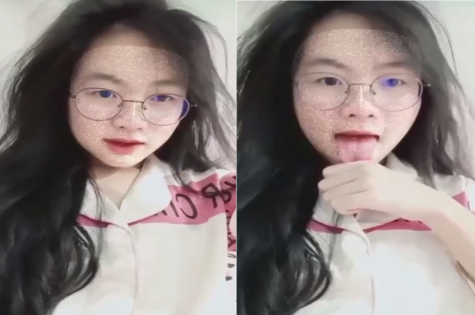 Sinh viên thèm hàng quay clip tự xử